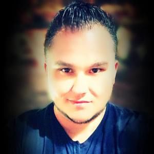 Meet your Posher, Dannyel